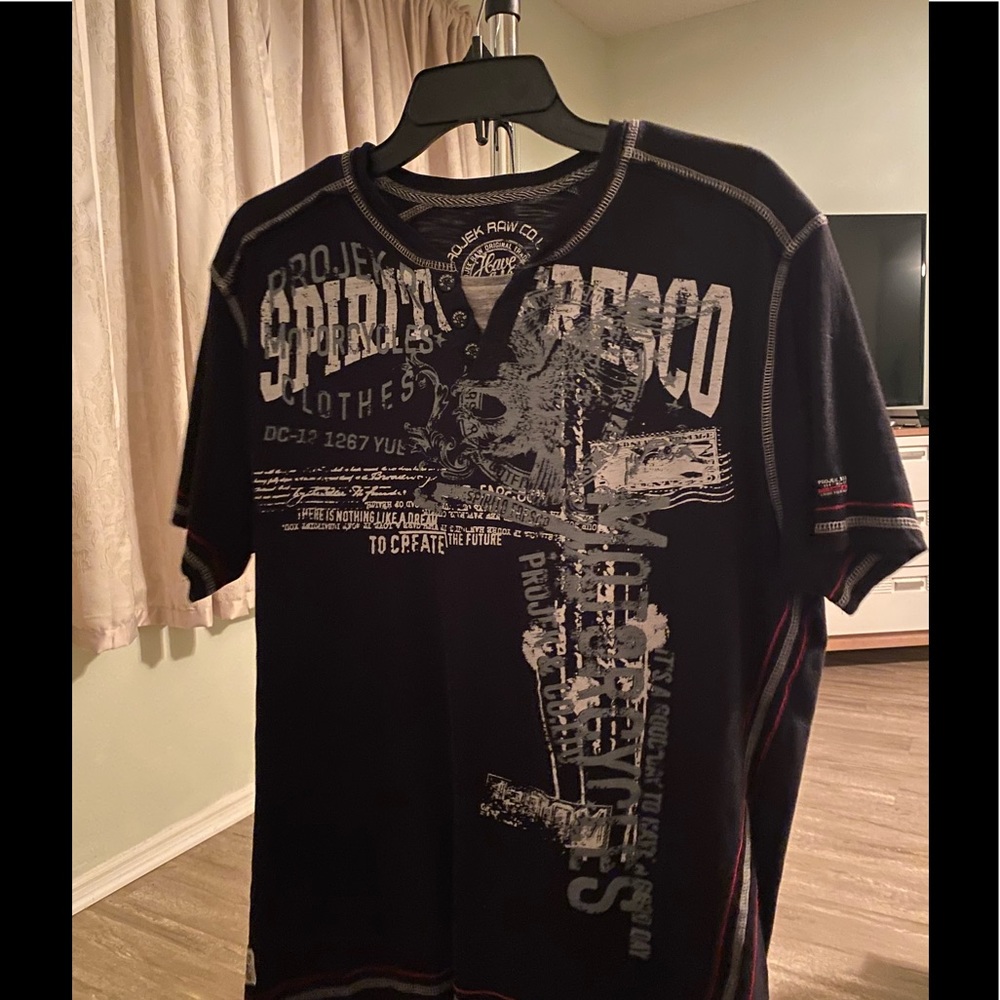 Great shirt only worn a few times. Nice quality biker type of look